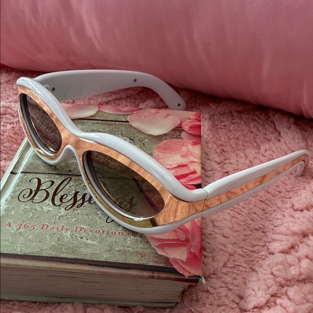 Elegant White and Gold Women's Sunglasses| Designer Inspired